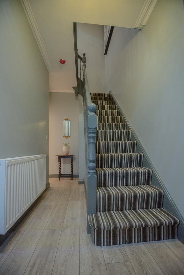 Barnston House - Heswall - Spacious Homely Holiday Home By Rework Accommodation Bagian luar foto